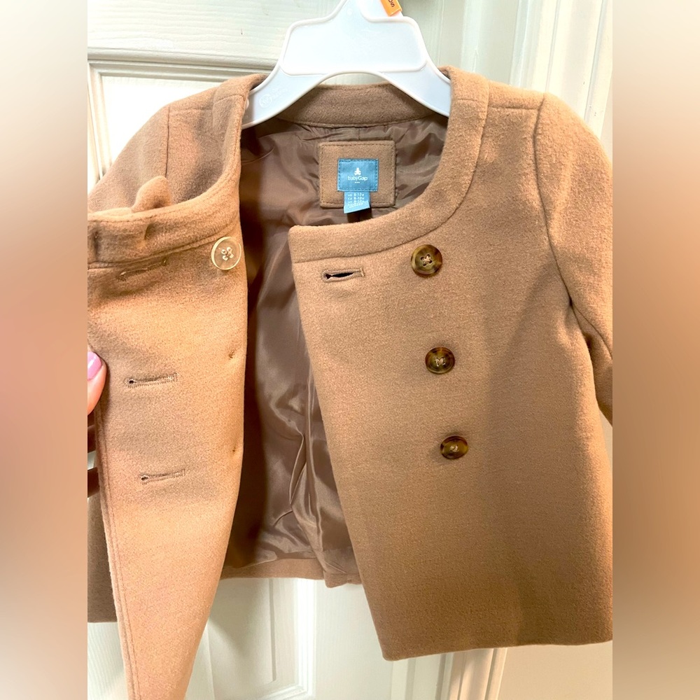 BabyGap 6-12 month pea coat. Perfect condition, worn once. VERY cute.